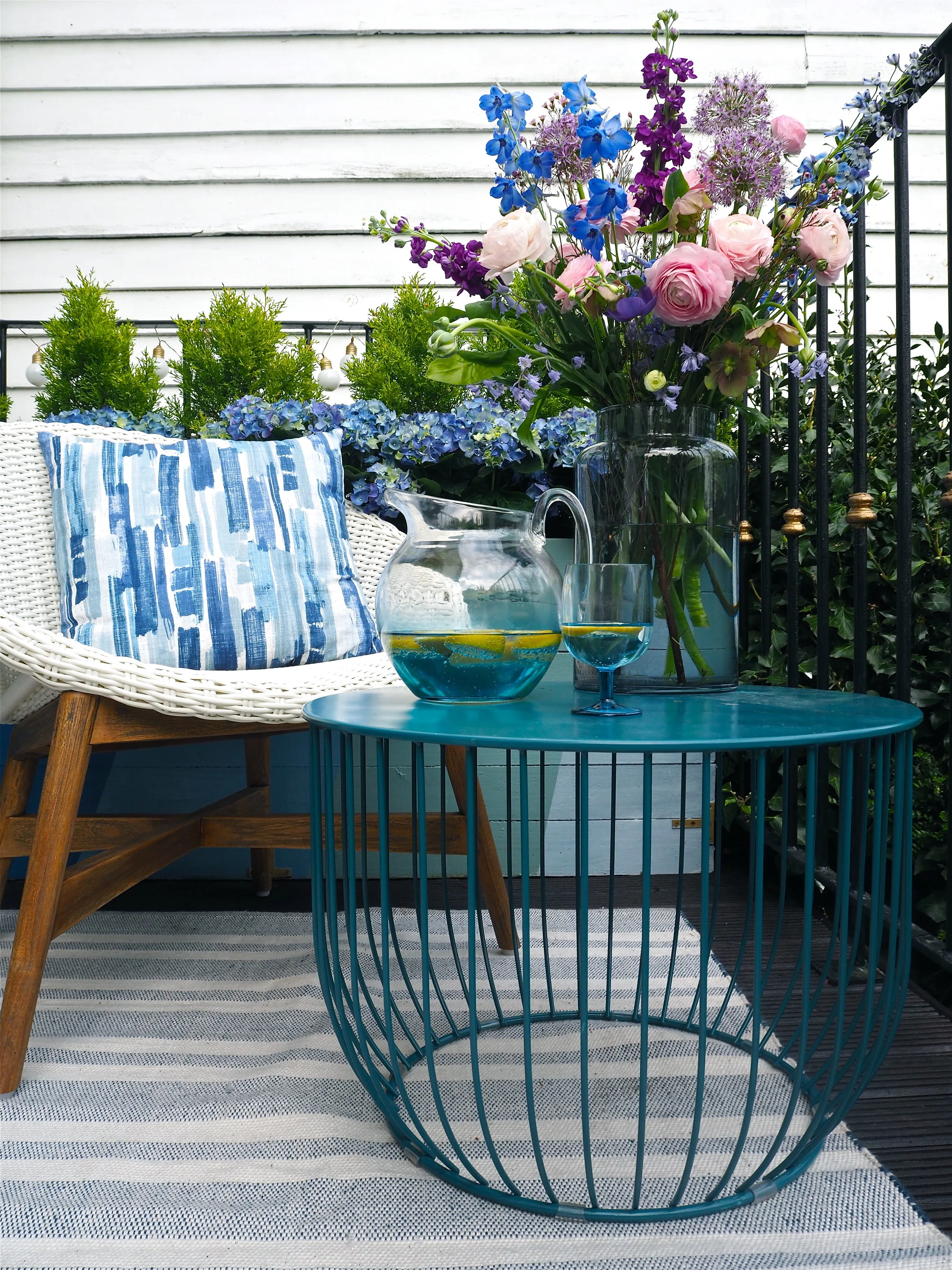 Blue Hues Bringing The Inside Out With Garden Furniture From Marks Spencer Melanie Lissack Interiors