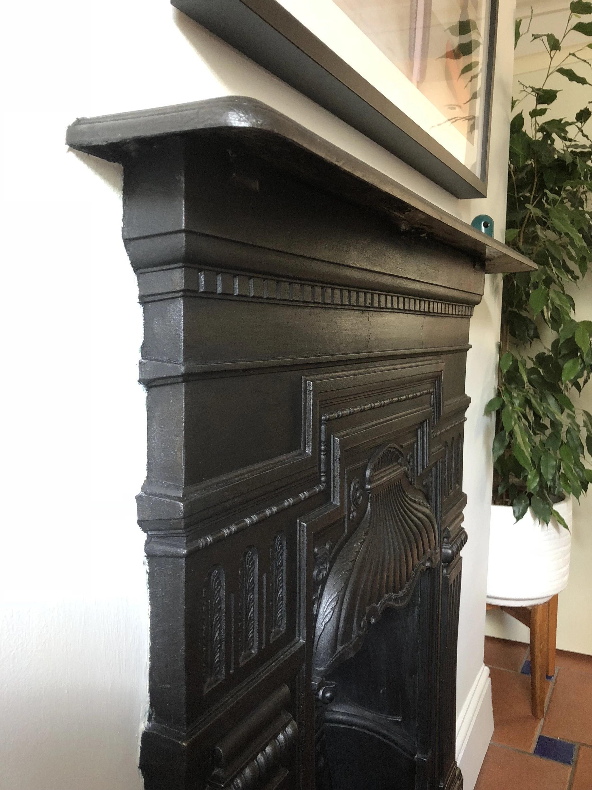 fireplace 1.jpg