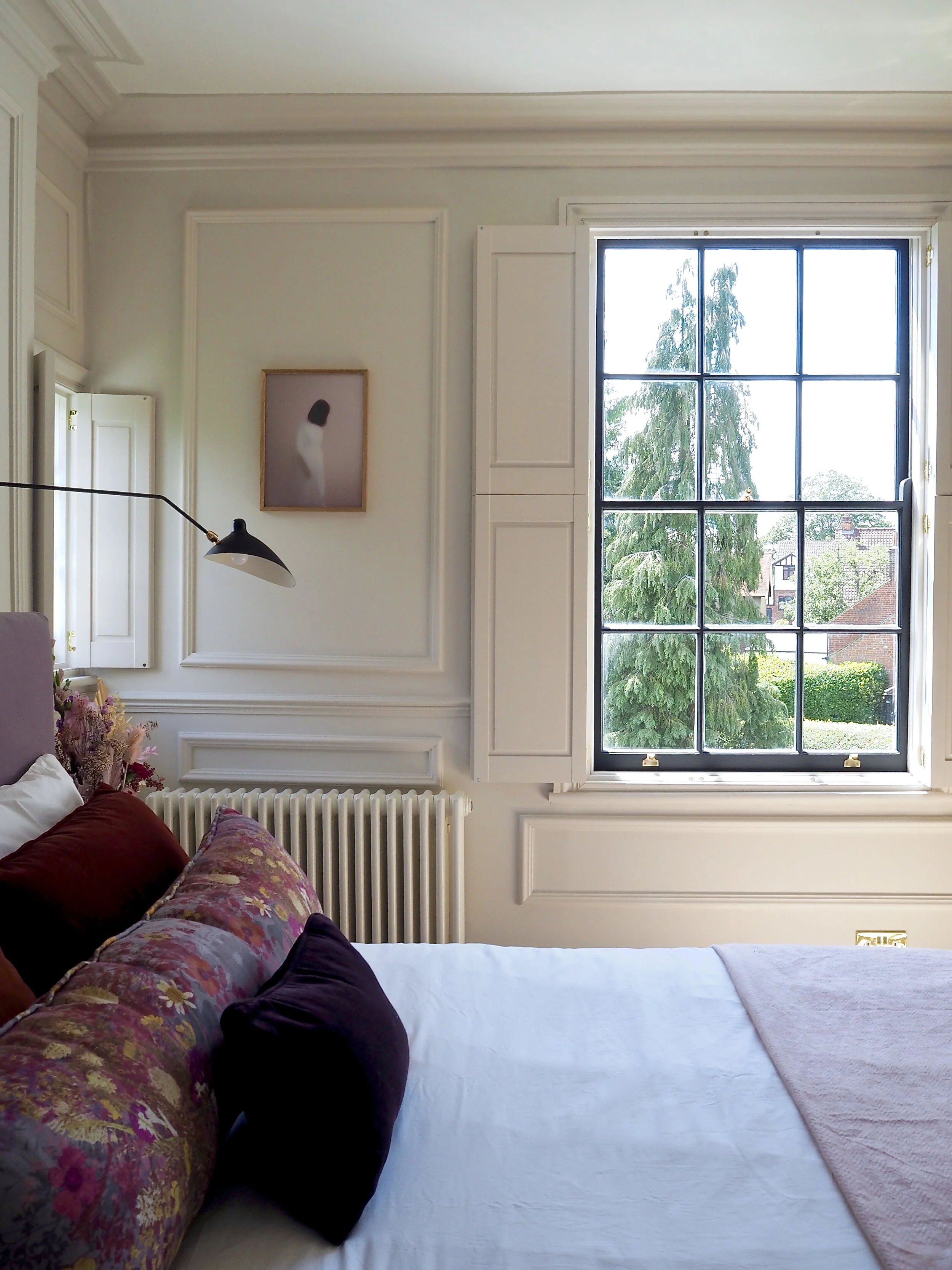 Should I Paint My Windows Black? — MELANIE LISSACK INTERIORS