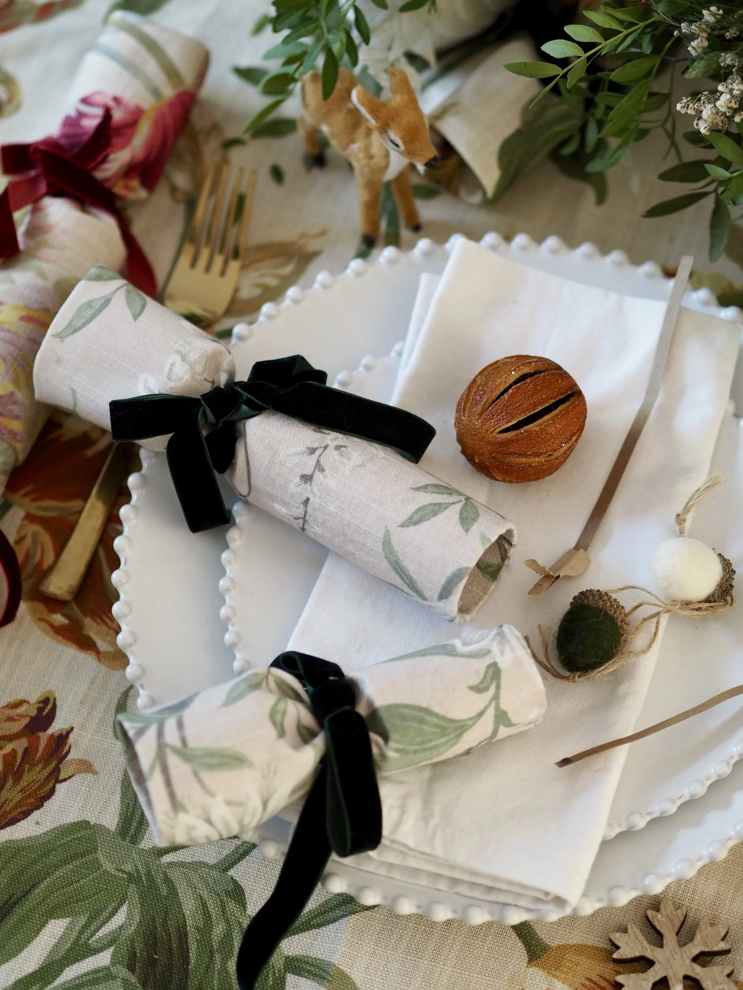 sustainable fabric christmas crackers
