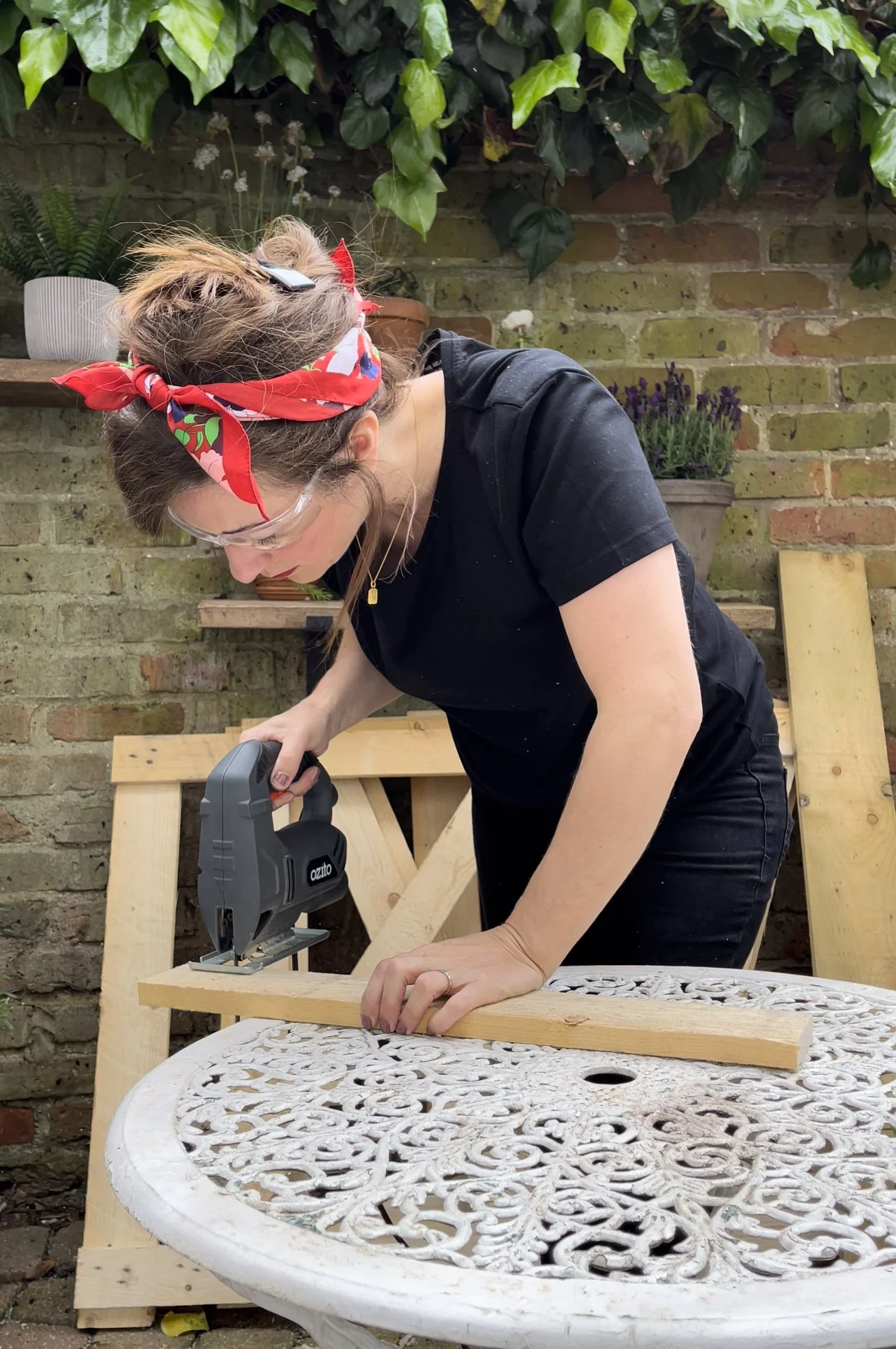 sustainable garden How to DIY a garden table