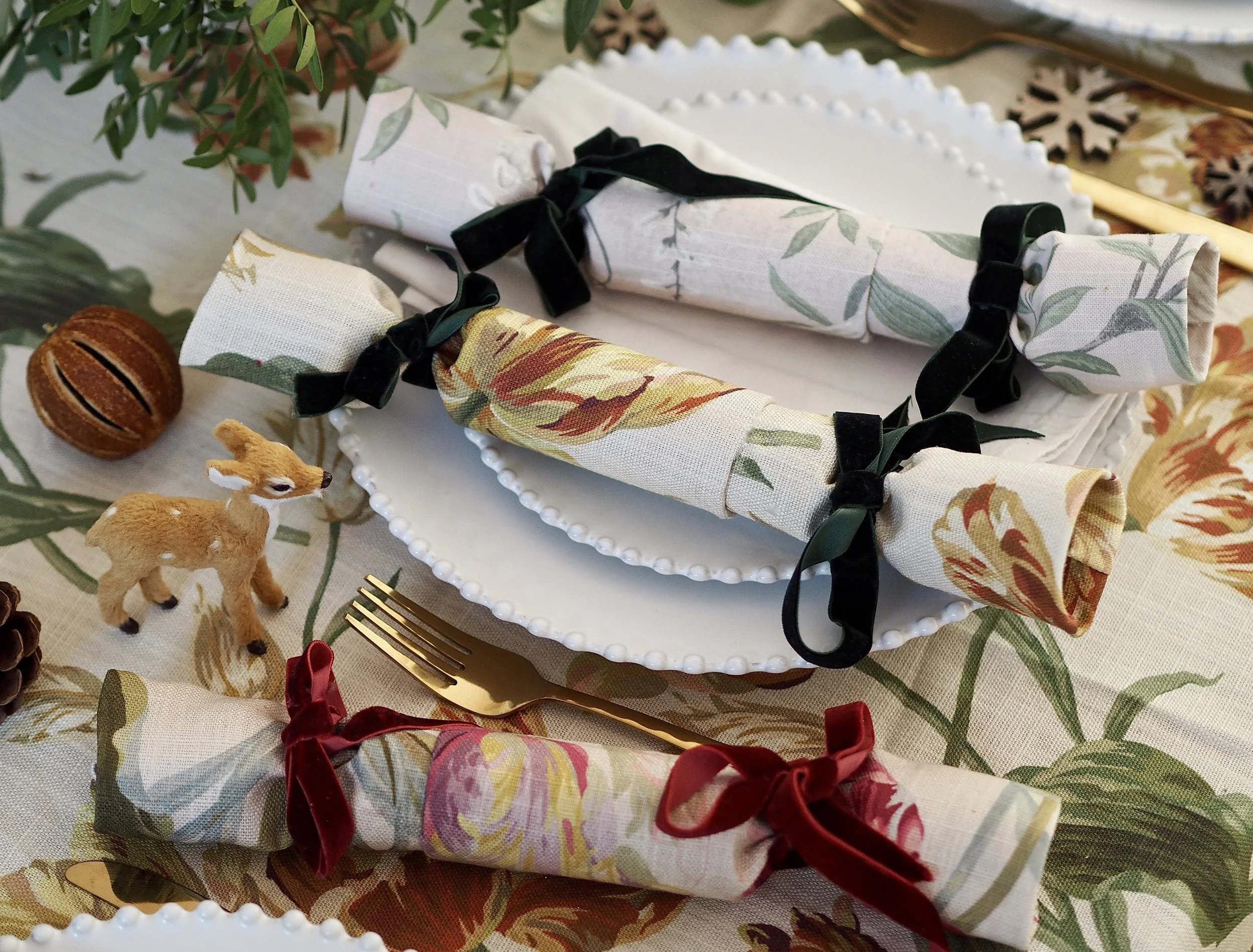sustainable fabric christmas crackers