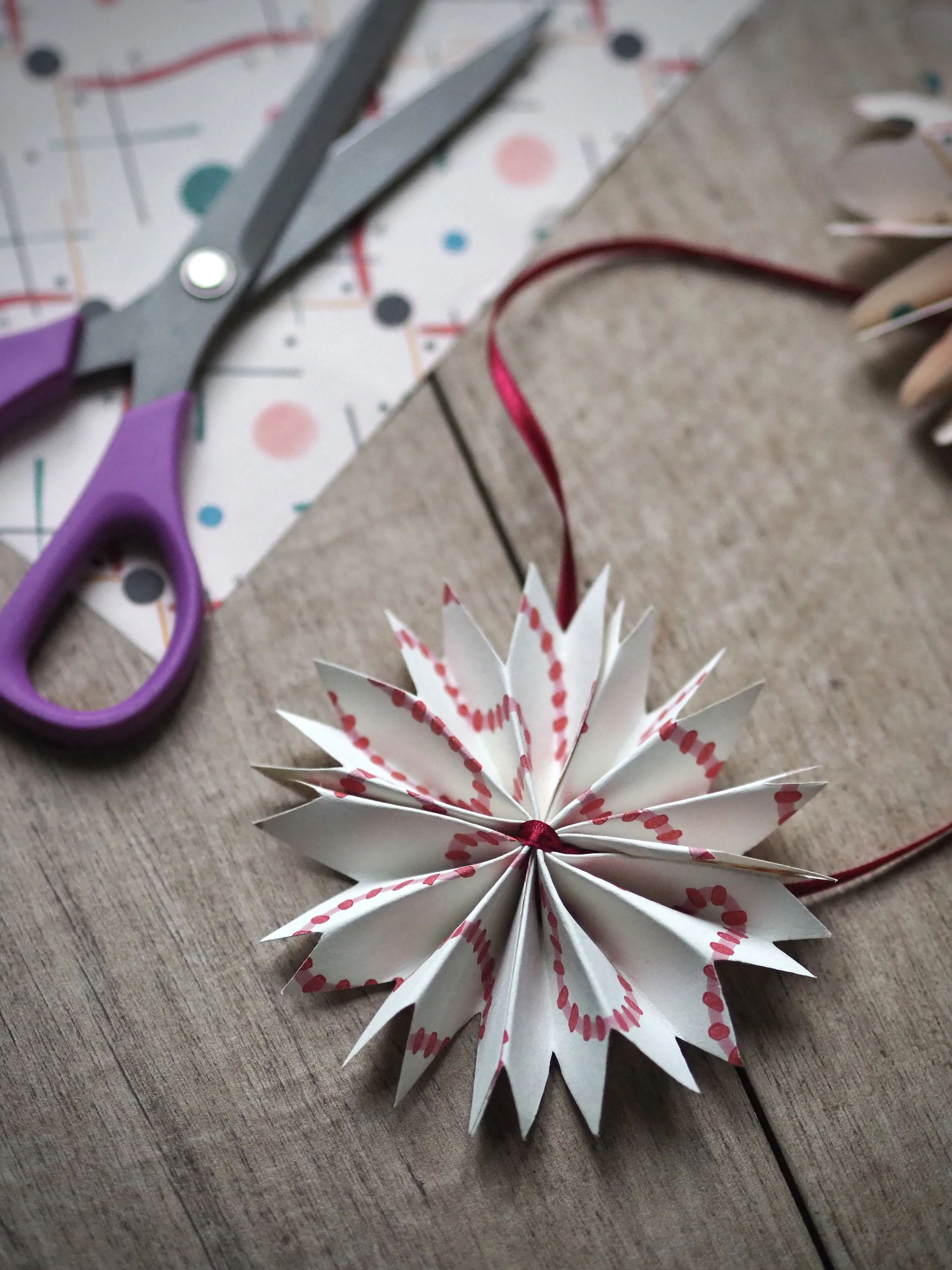 paper Christmas decoration