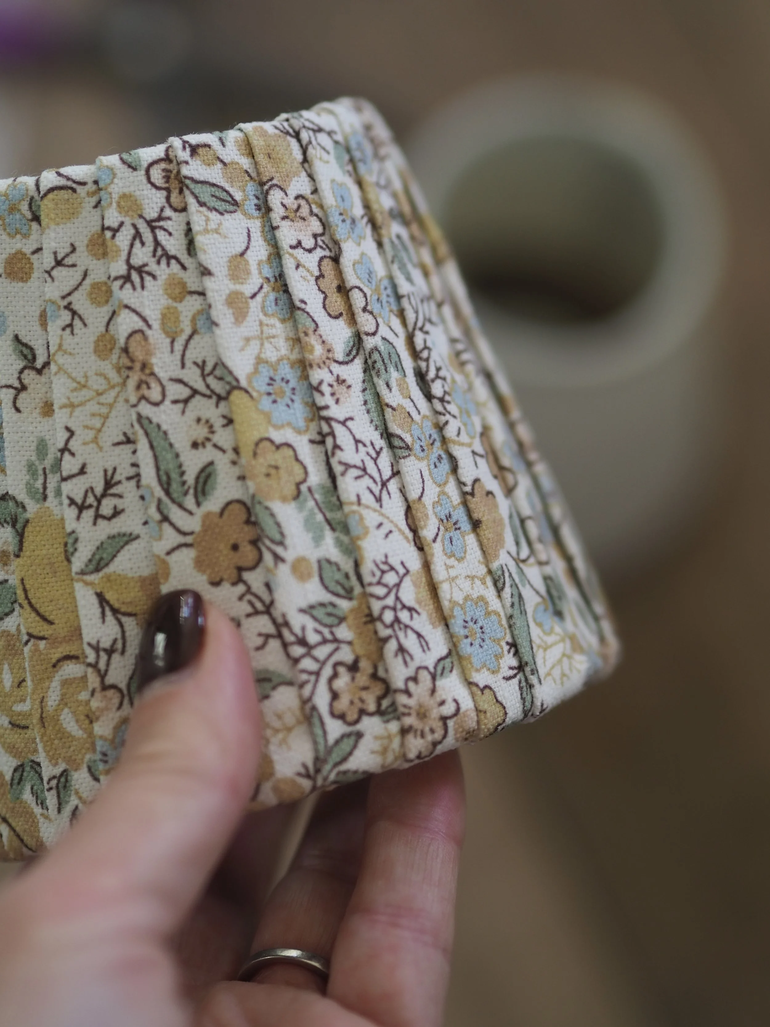 how to make a pleated lampshade