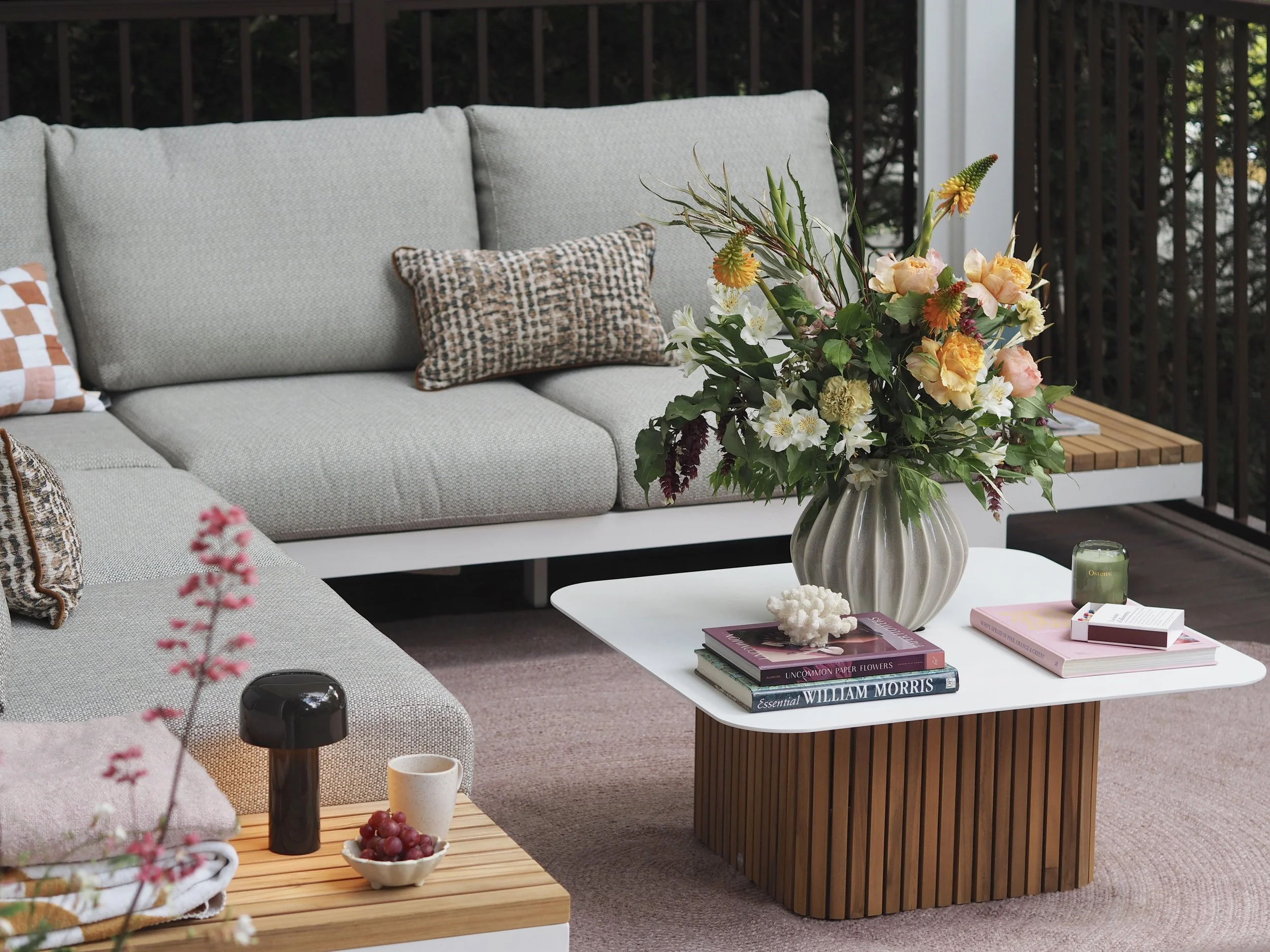 How to create an outdoor living space