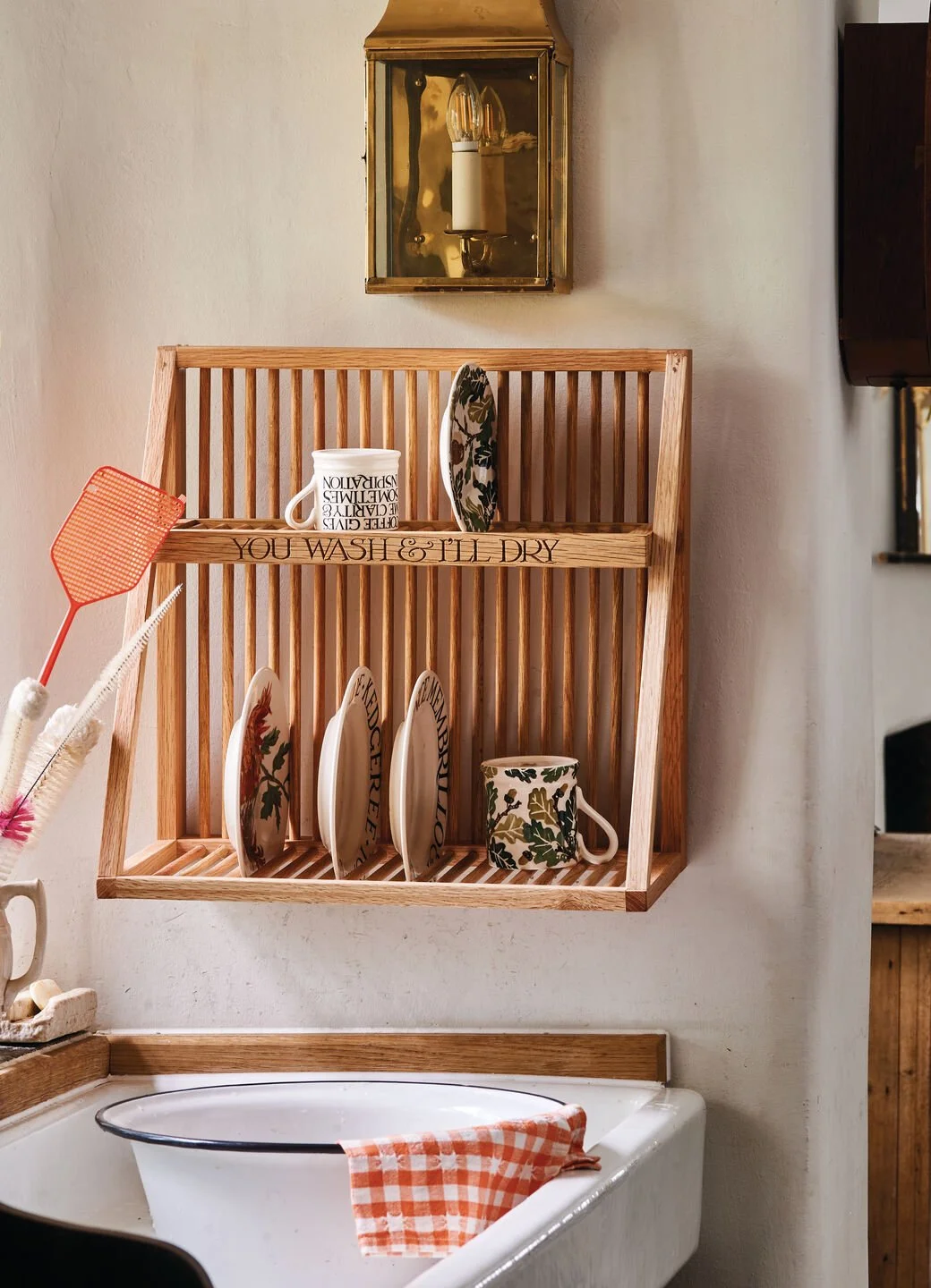 wall hung drying rack