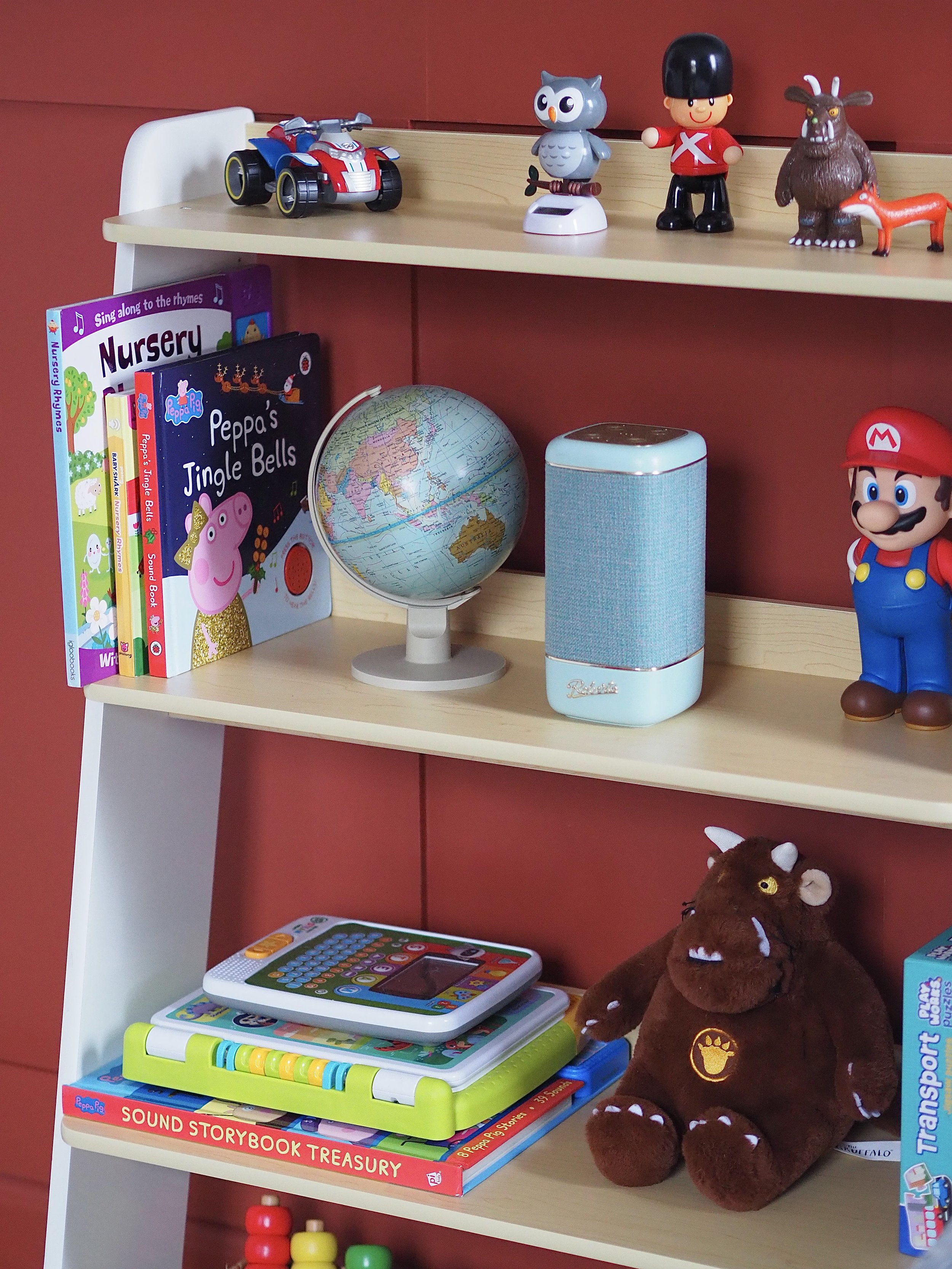 kids bookcase bedroom styling