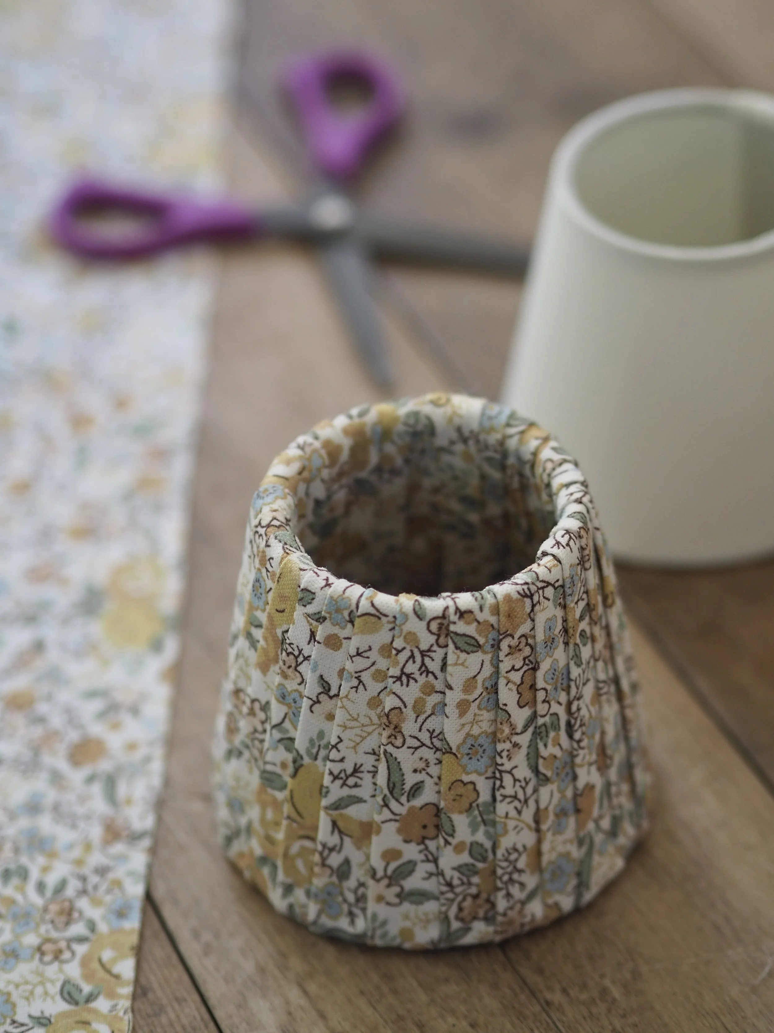 how to make a pleated lampshade