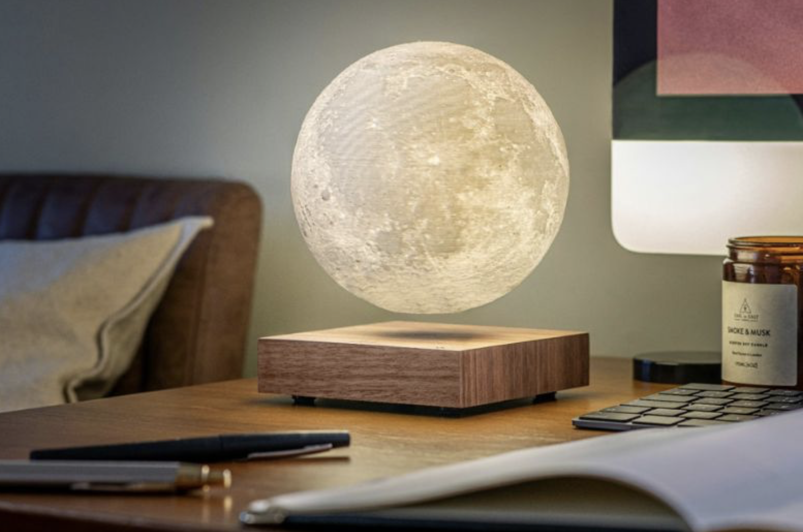 moon lamp