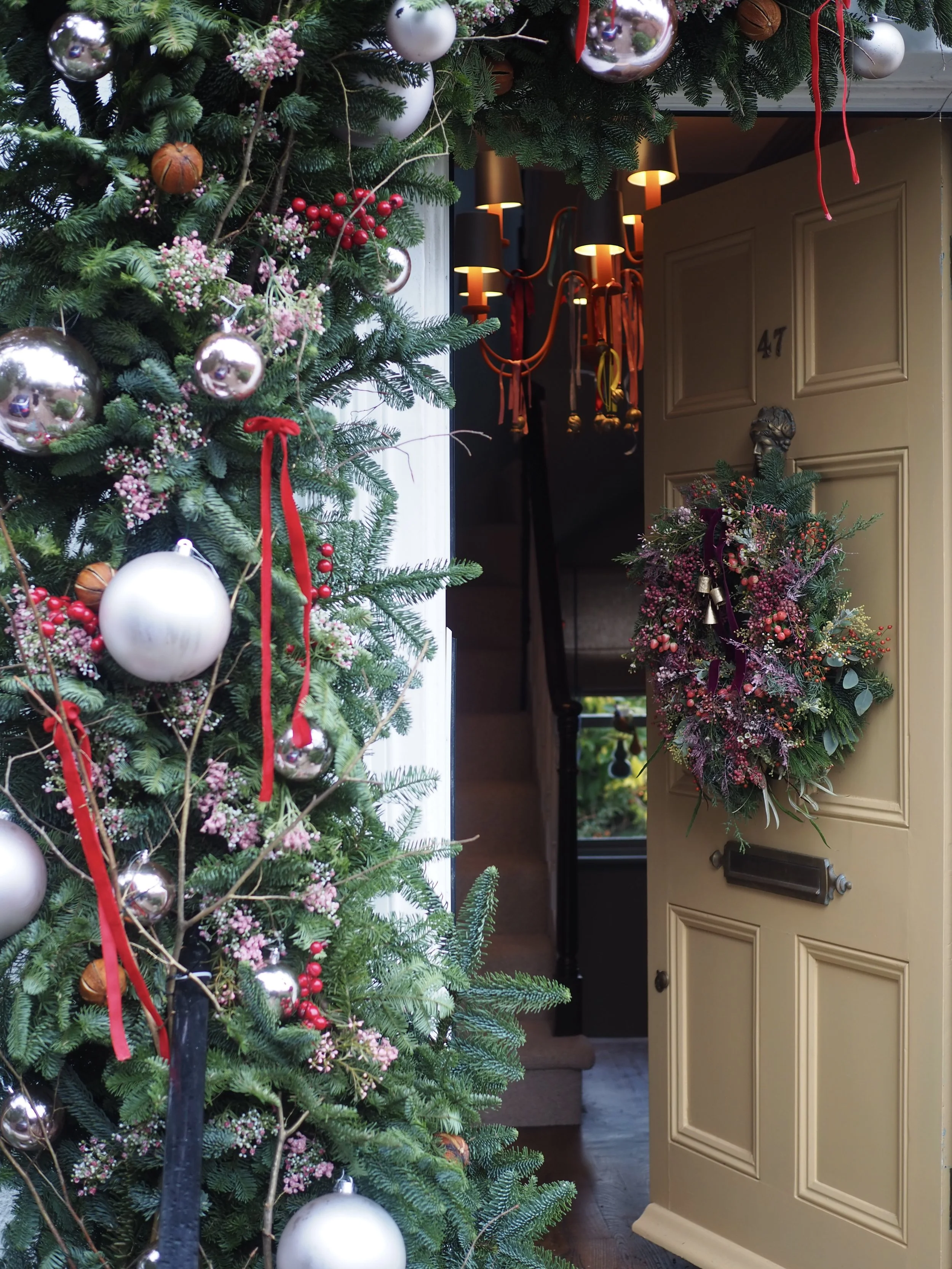 christmas door decor