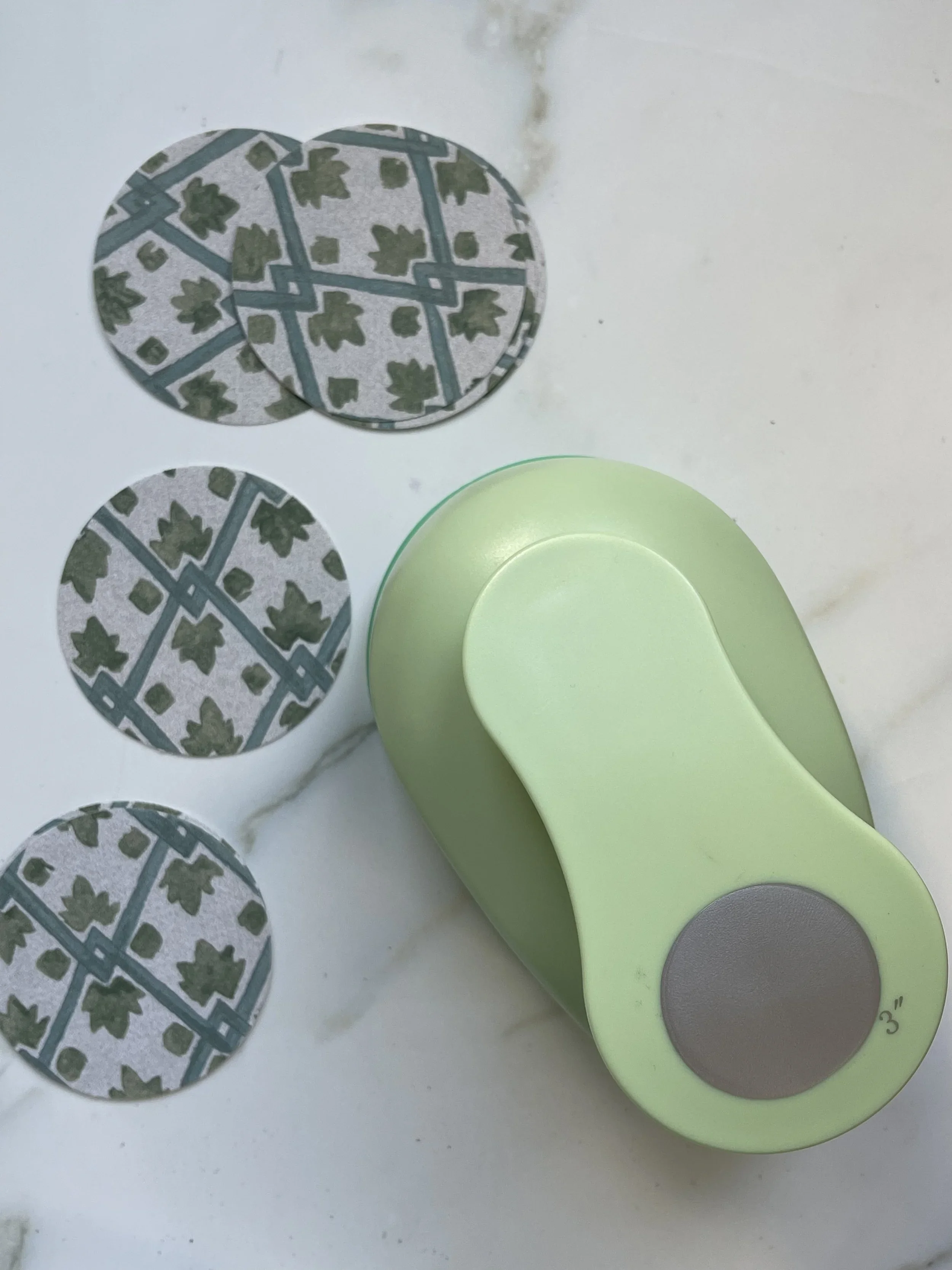 bauble paper punch