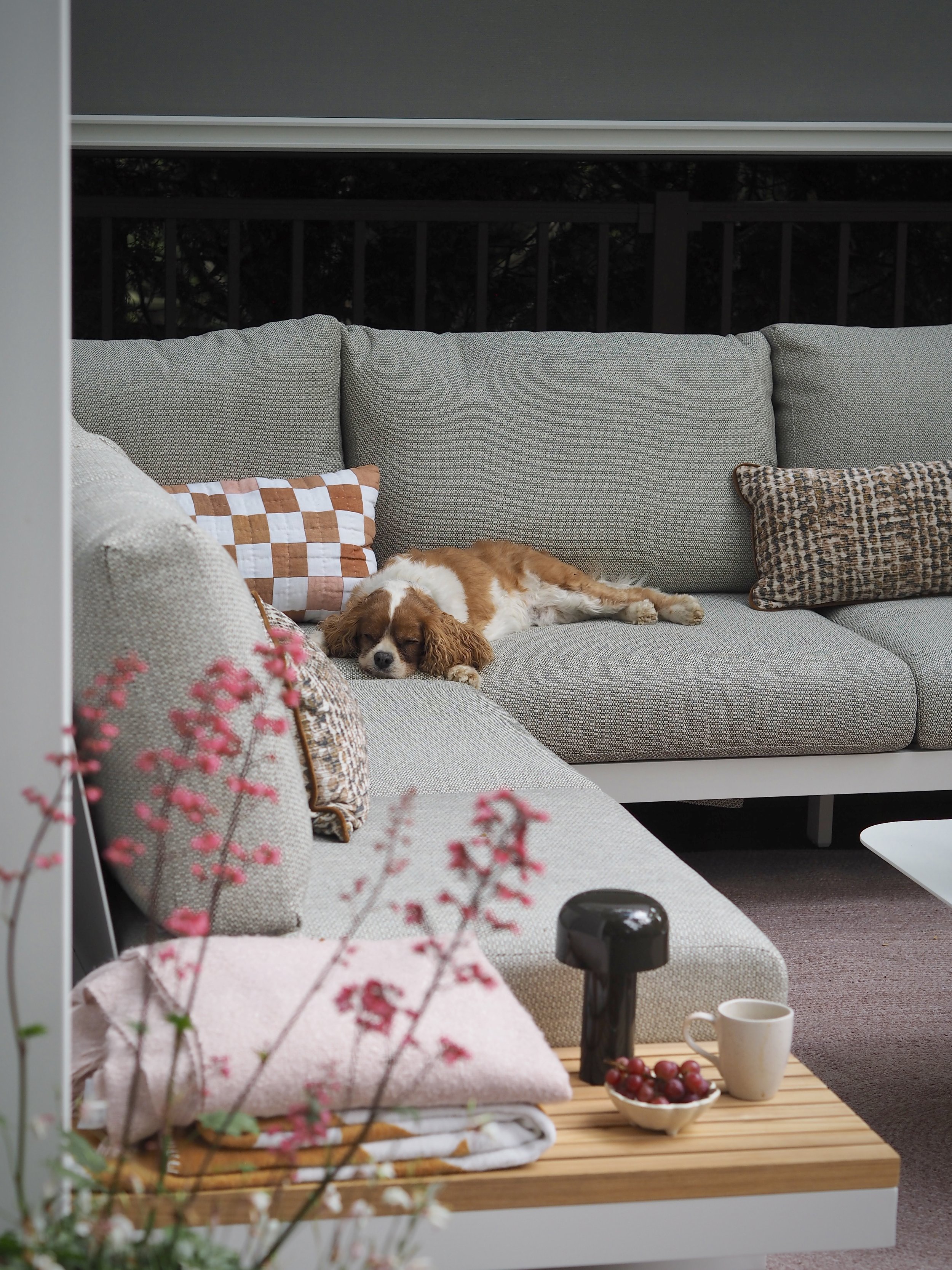outdoor seating garden furniture