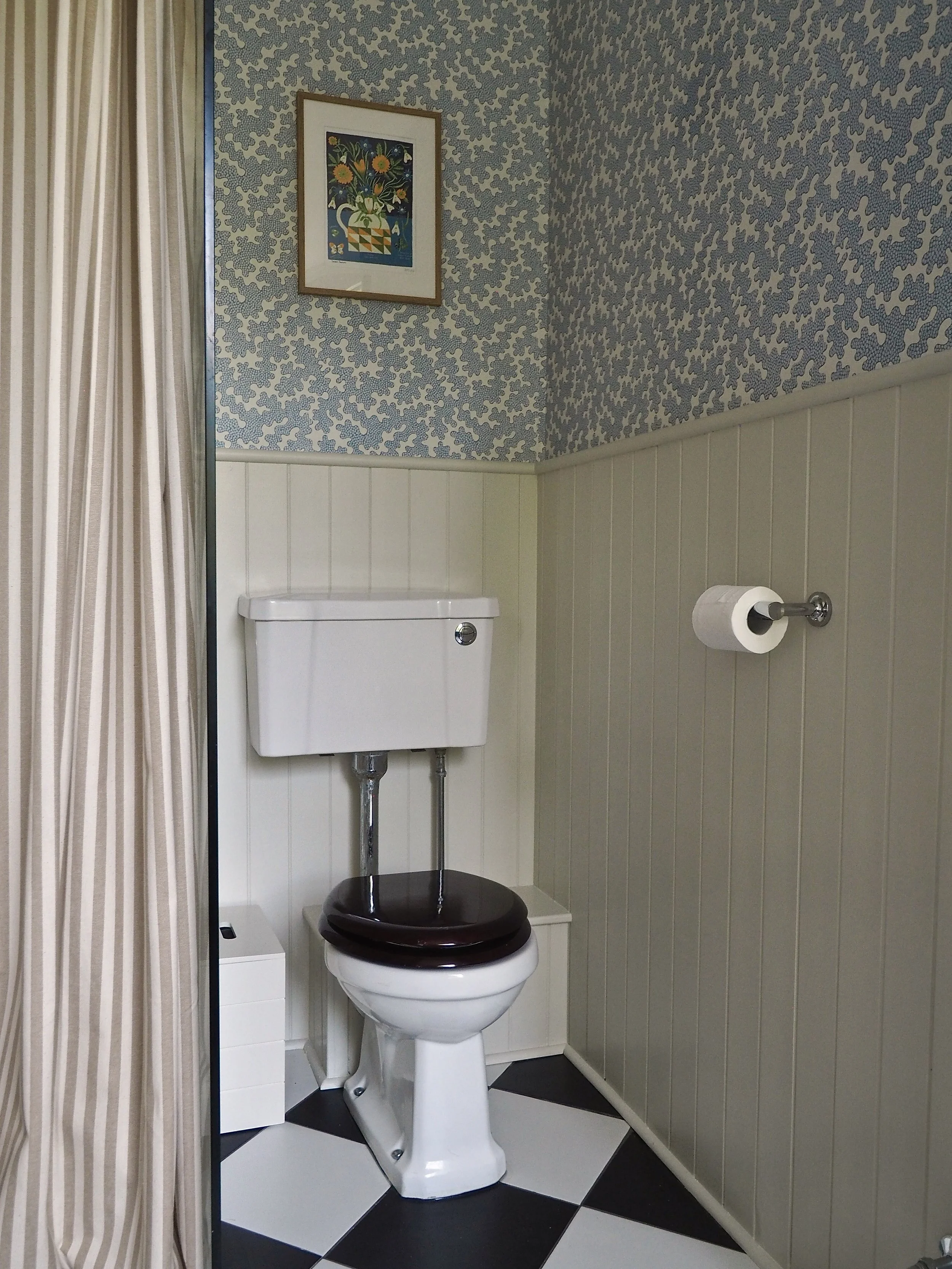 Blue Bathroom Makeover With Chequerboard Floor