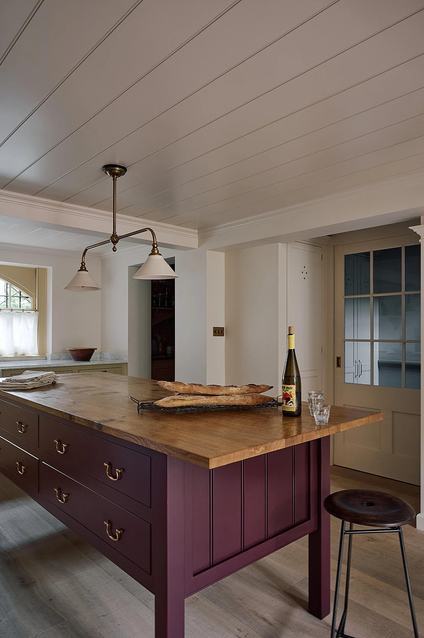 kitchen island traditional