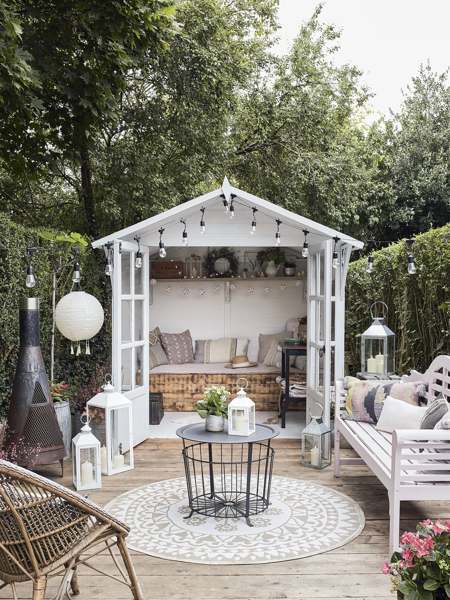 summer house shed