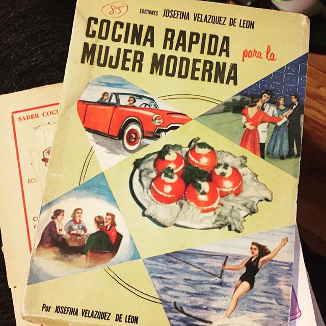 Just some light reading, from Josefina Vel&aacute;zquez de Le&oacute;n. #vintagecookbooks