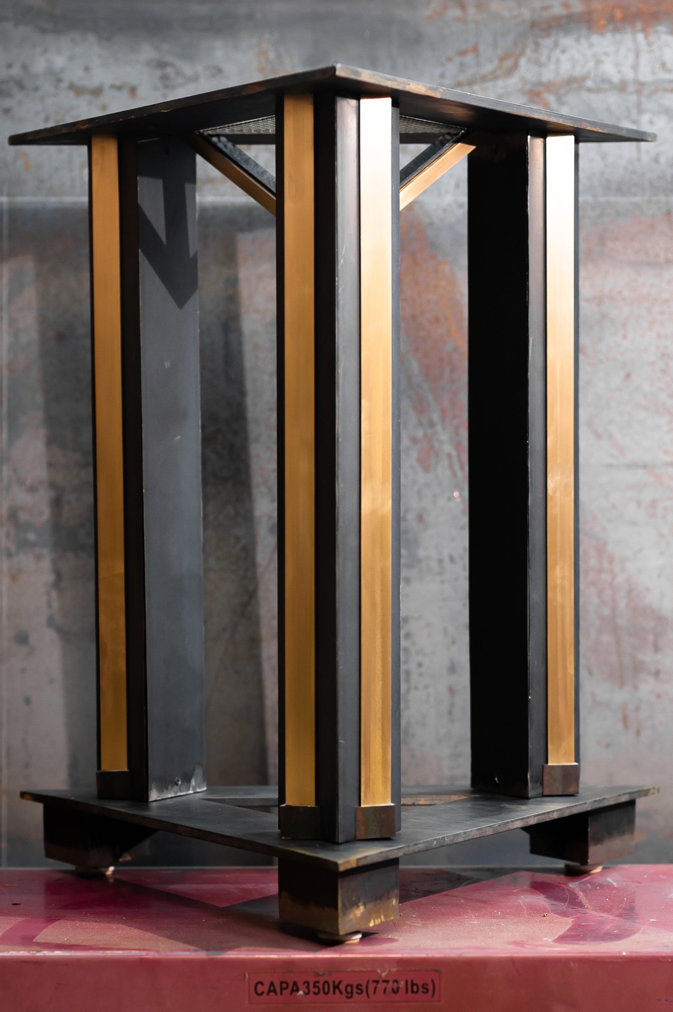 Plant stand