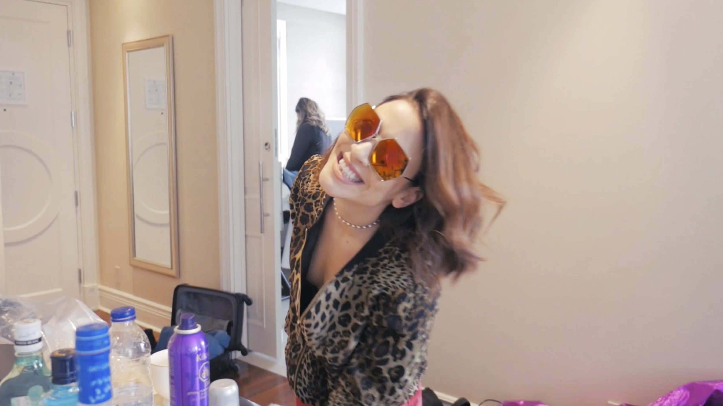 En coulisses avec Abeille - Vidéo