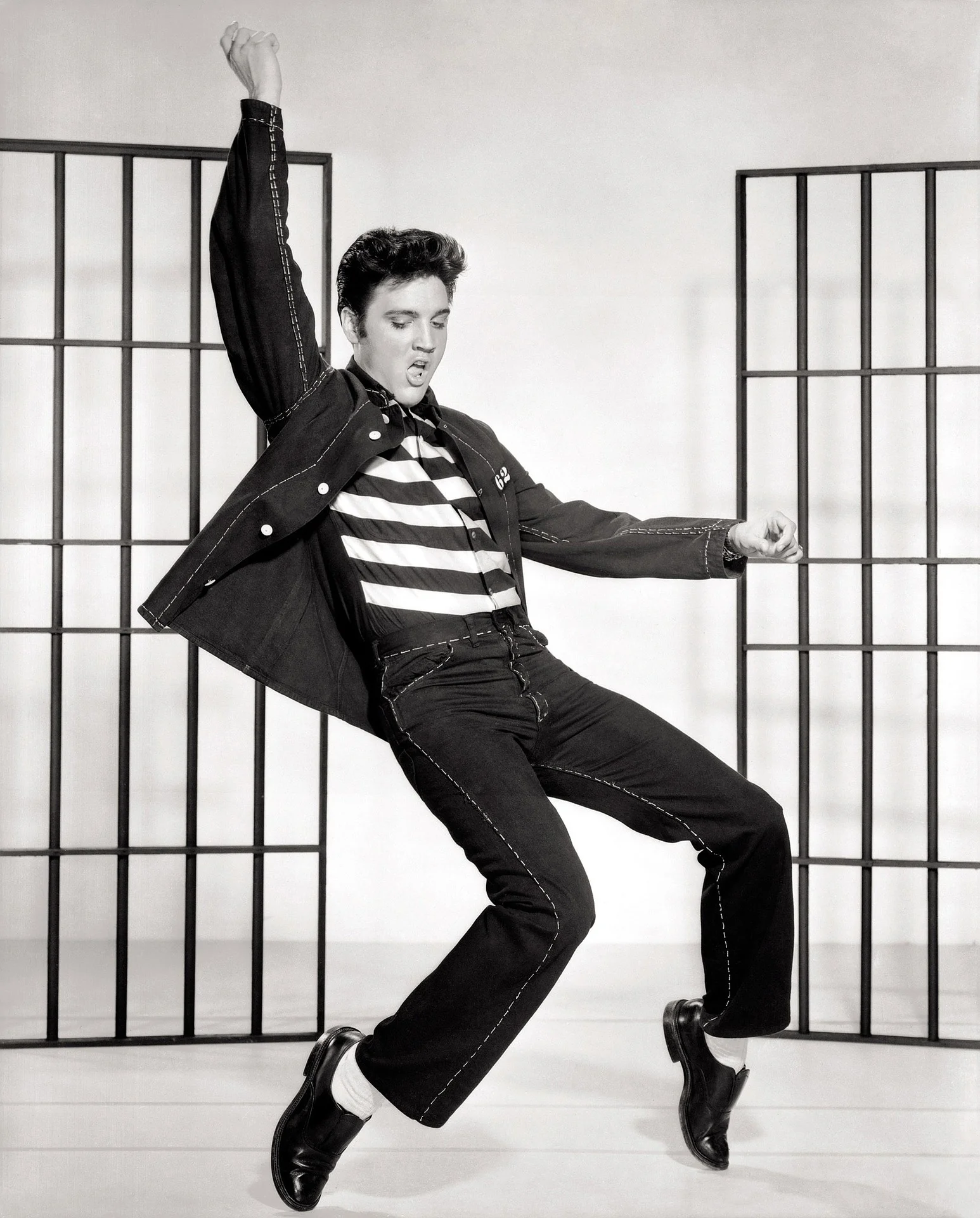 elvis_1920.jpg