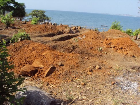Feb 2014 - Foundations for the first two classrooms.