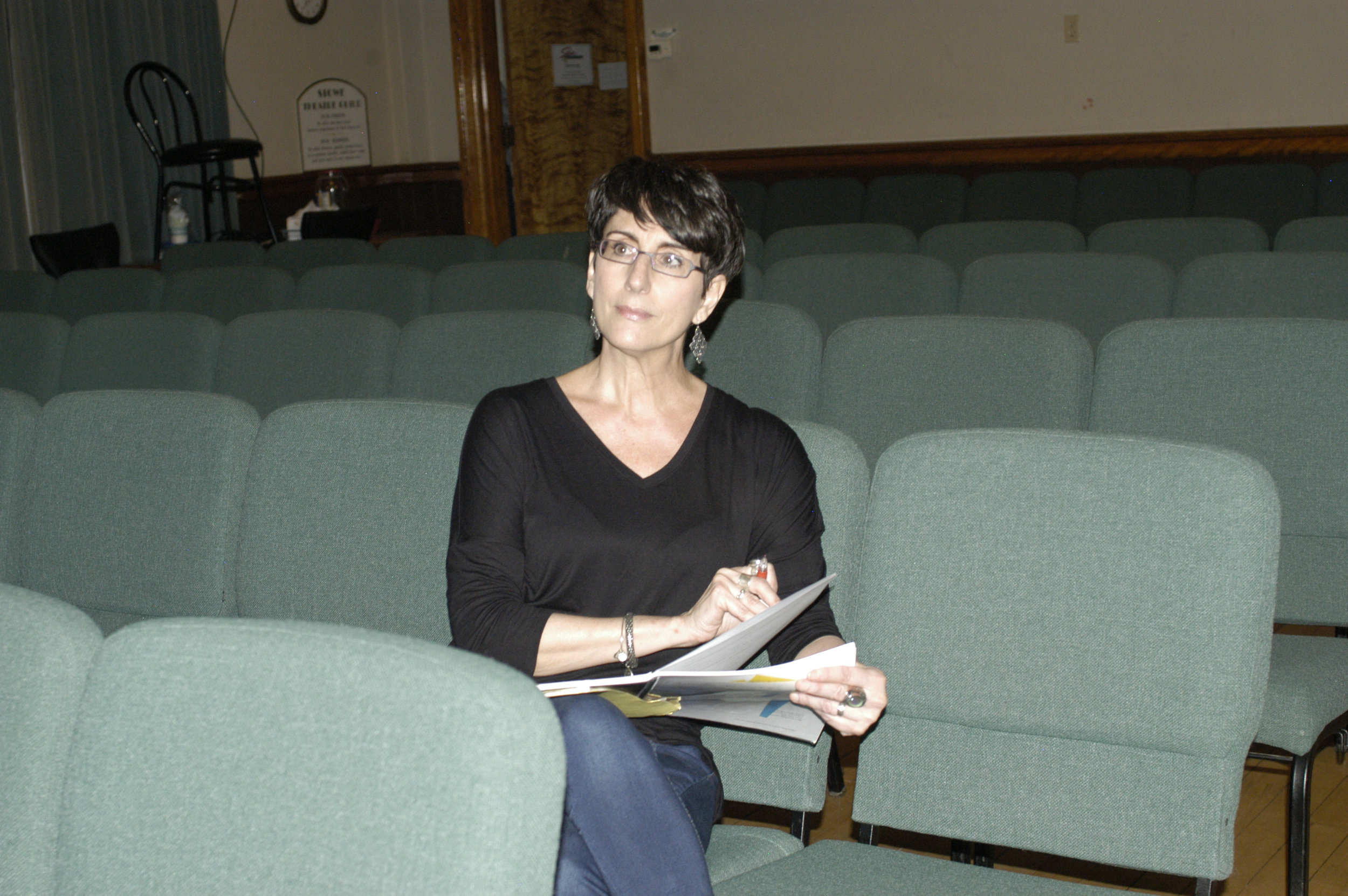 Vasta Folley in rehearsal.