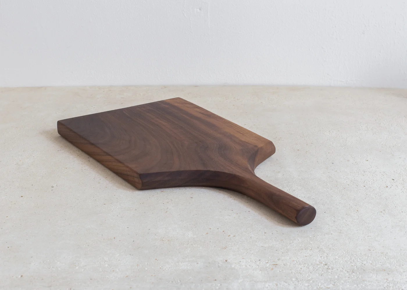 walnut-serving-chopping-board-4-3.jpg