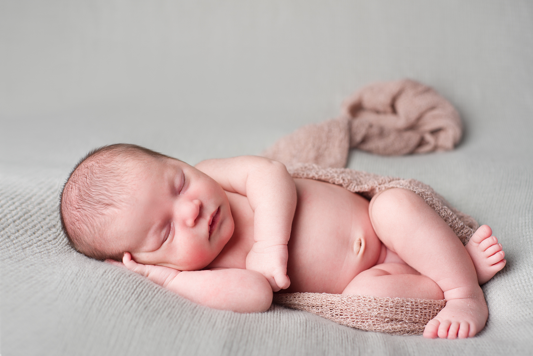 peachtree city newborn photographer