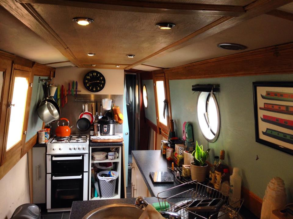 kitchen .jpg