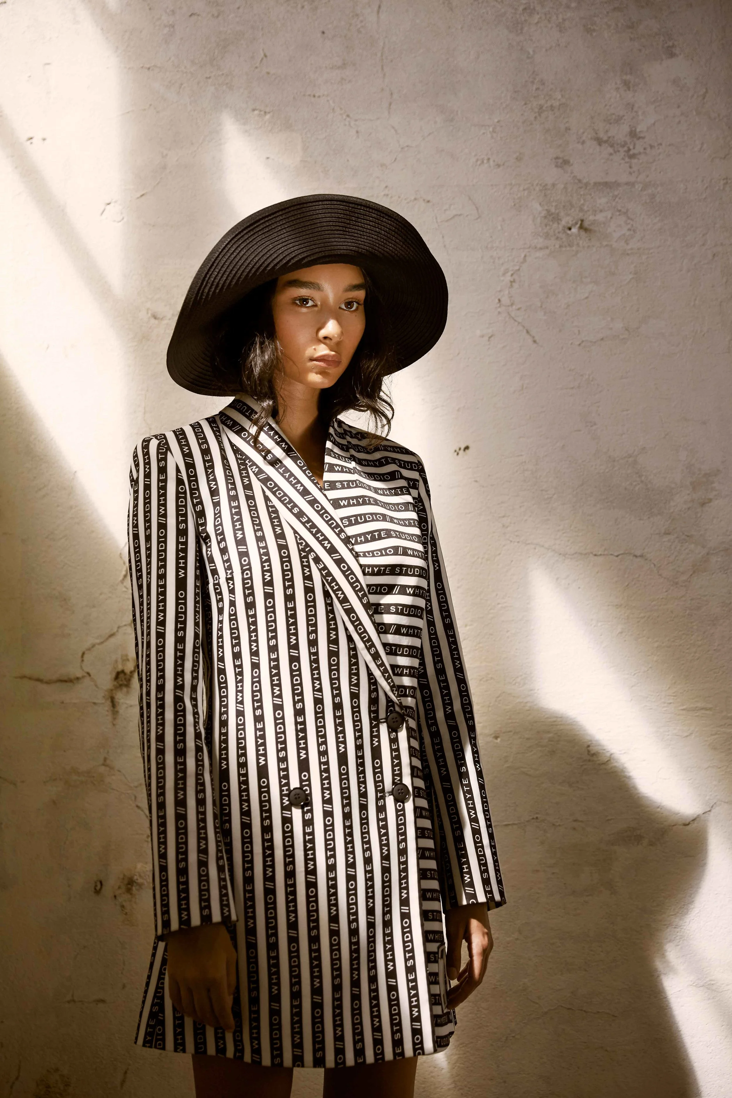 WHYTE-FASHION-EDITORIAL-12.jpg
