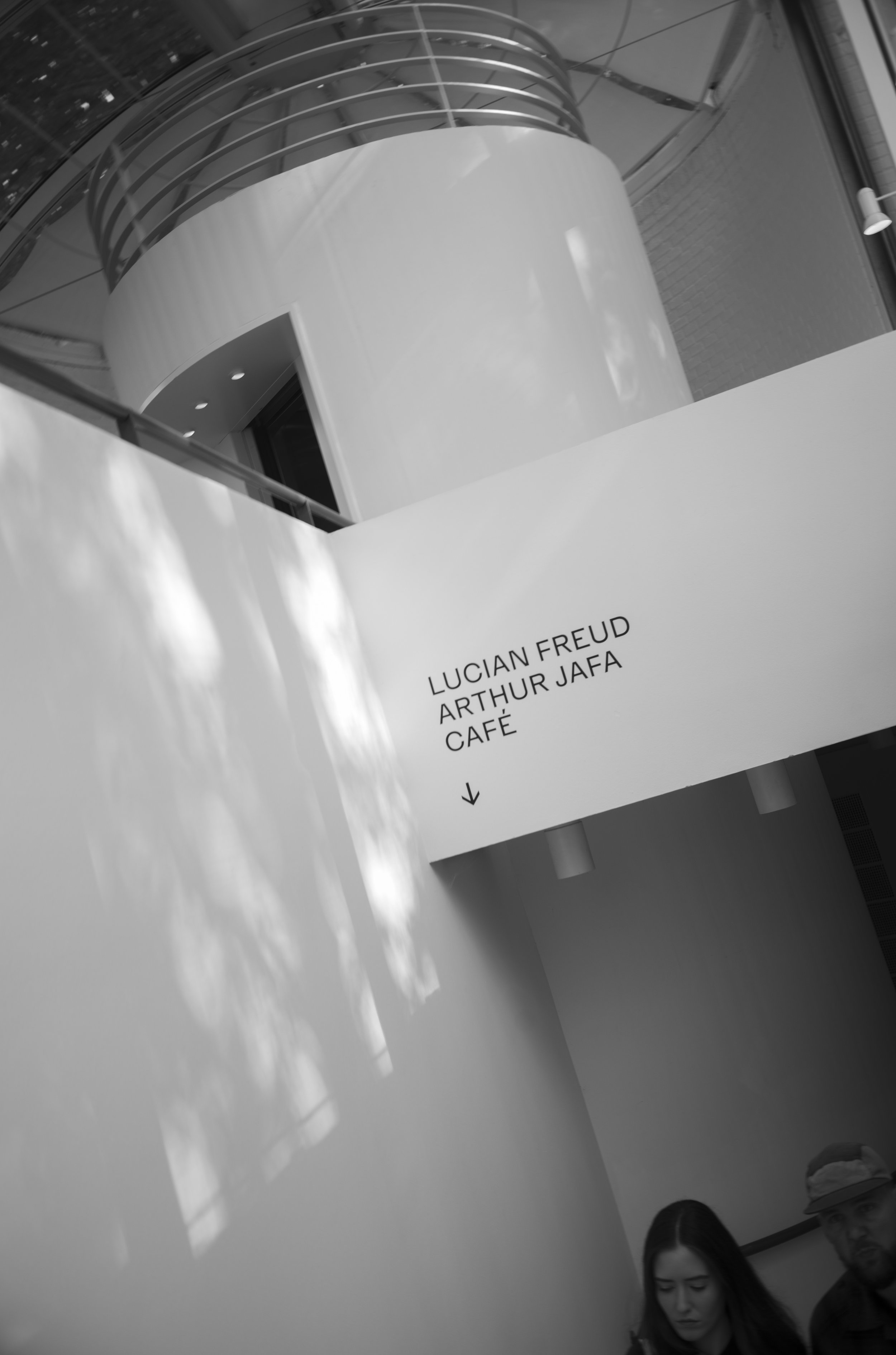2L1007997_cp_l.jpg