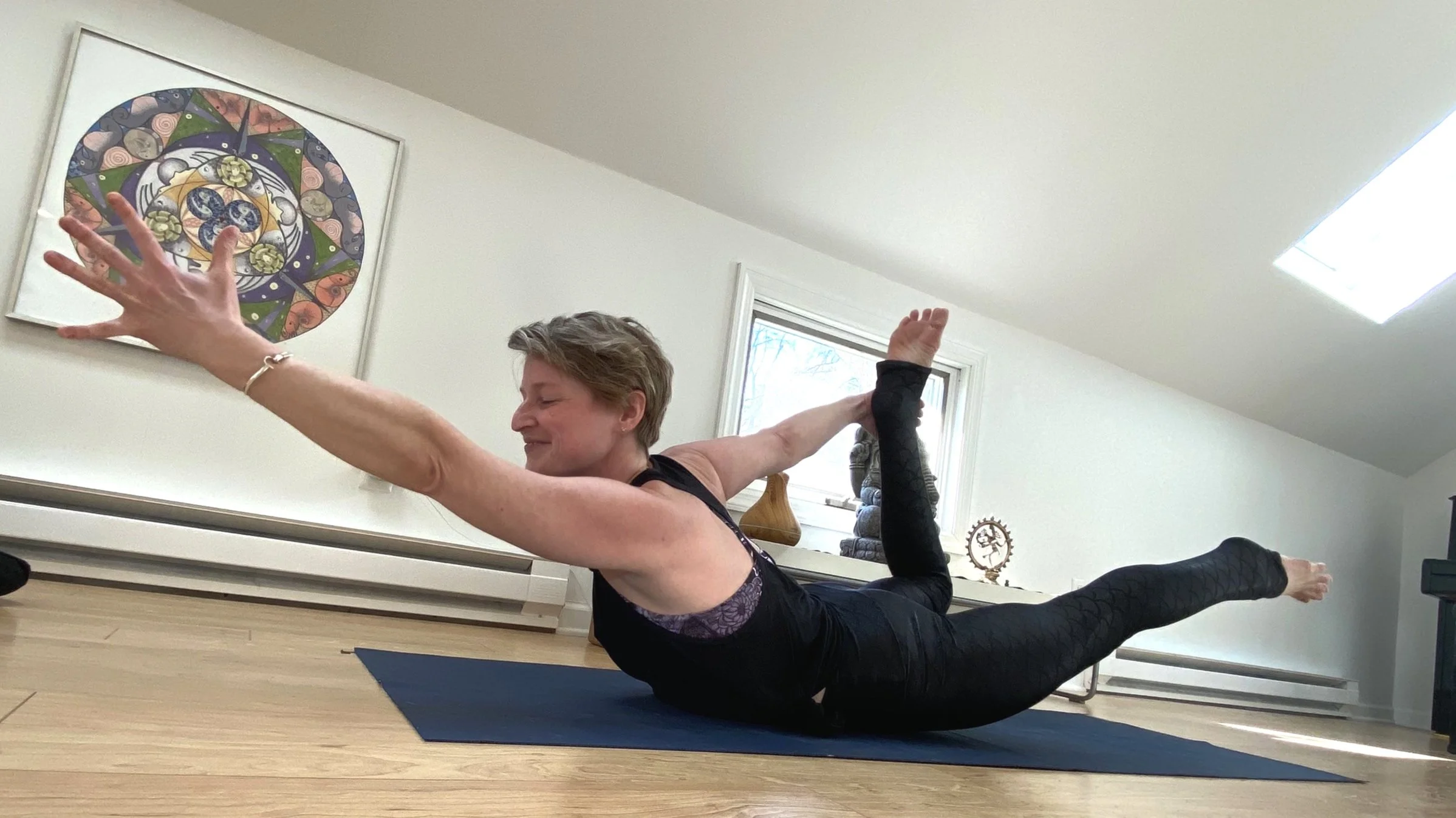 half-danurasana.jpg