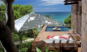 RELAIS & CHATEAUX Daily breakfast Welcome amenity