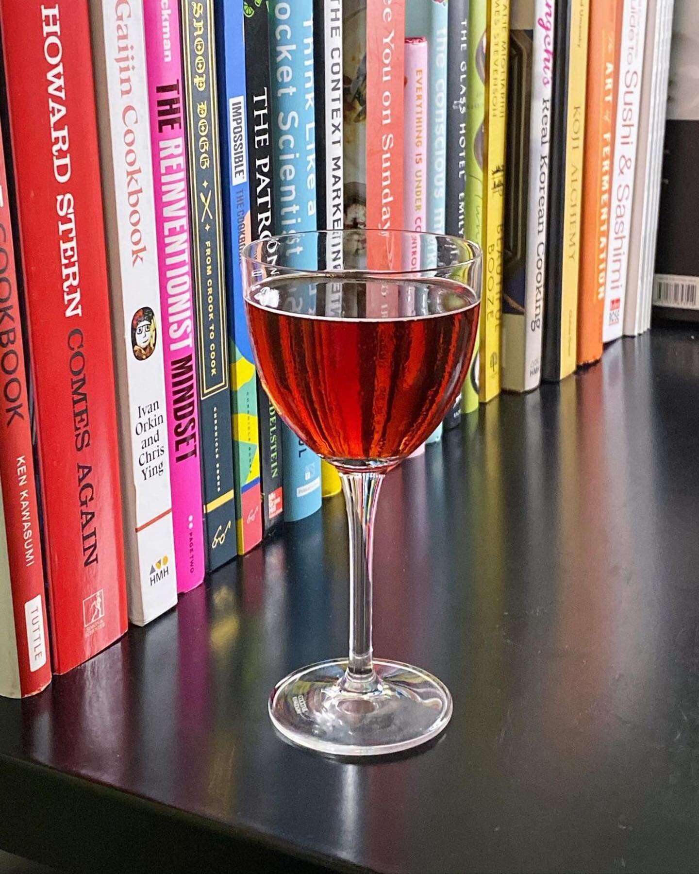 Repost: @hannaleeny
 
Books enrich my mind and a good Negroni stirs my soul. 📚🥃⁣
⁣
These are some of the things I look forward to on the weekend after a long, productive week. ⁣
⁣
Books and cocktails are a match made in heaven. ⁣
⁣
If you are a boo