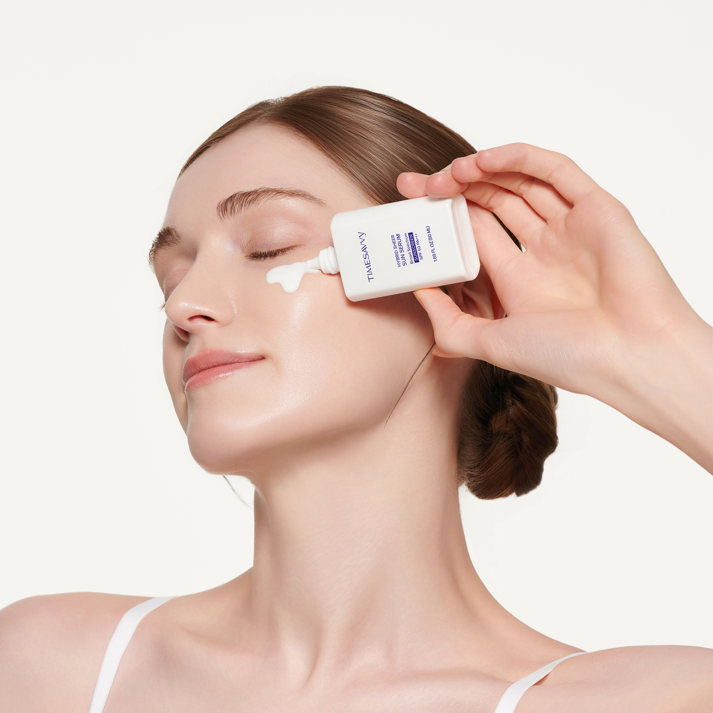 TimeSavvy_Sun Serum_Hero Image-14.png