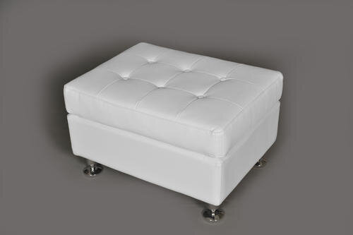 Tufted Ottoman With Feet