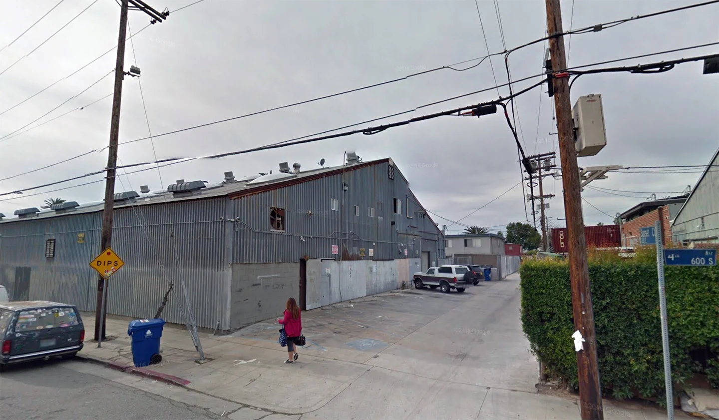 Beach Studio / 361 Vernon Ave. Venice, CA (1991-2000)