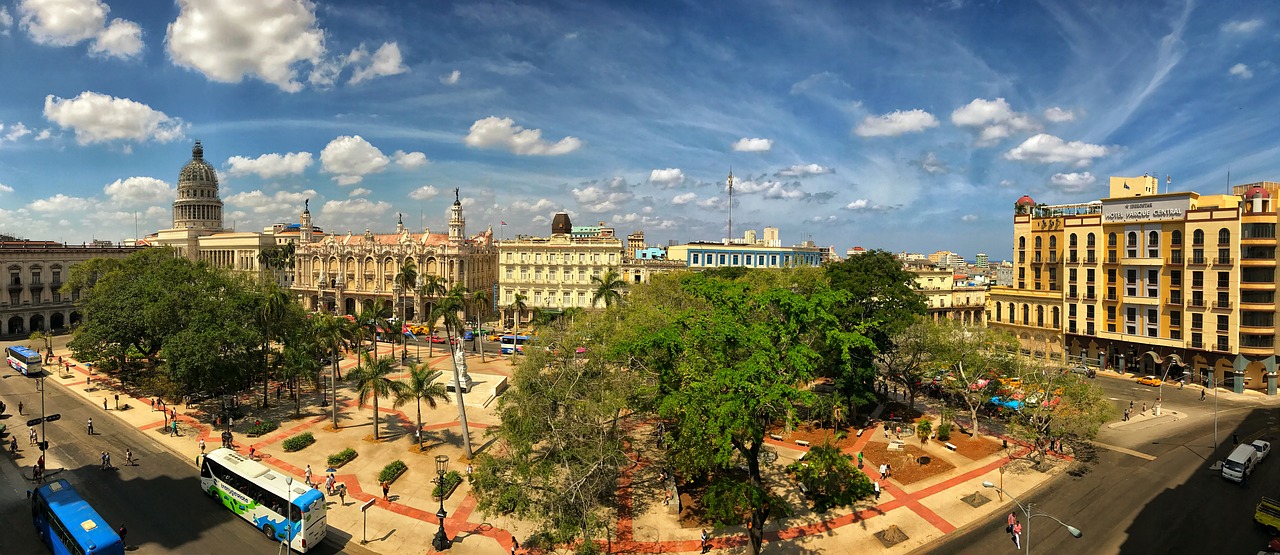 blue-sky-2387114_1280.jpg