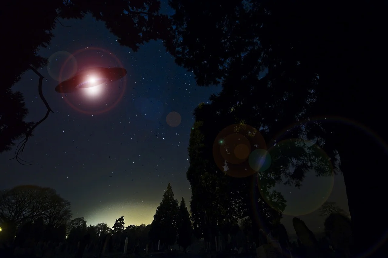 ufo-609602_1280.jpg