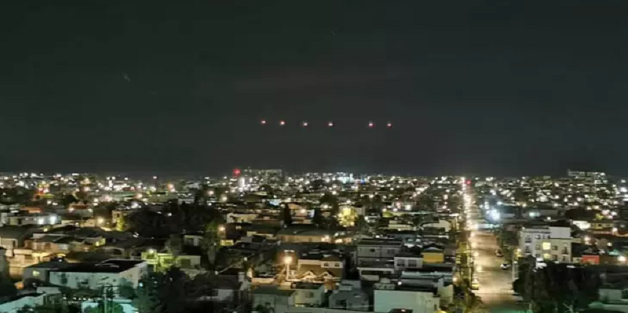 New Images of UFO Sighting over Encinitas, California, Taken on Same Night as Tom DeLonge's Video