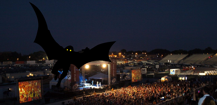 Woman Claims to Have Seen Black, Seven-Foot-Tall Winged Humanoid with "Glowing Yellow Eyes" at Wisconsin State Fair