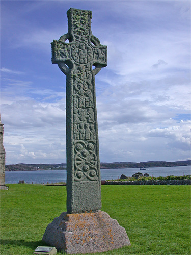iona_st_martins_cross.jpg