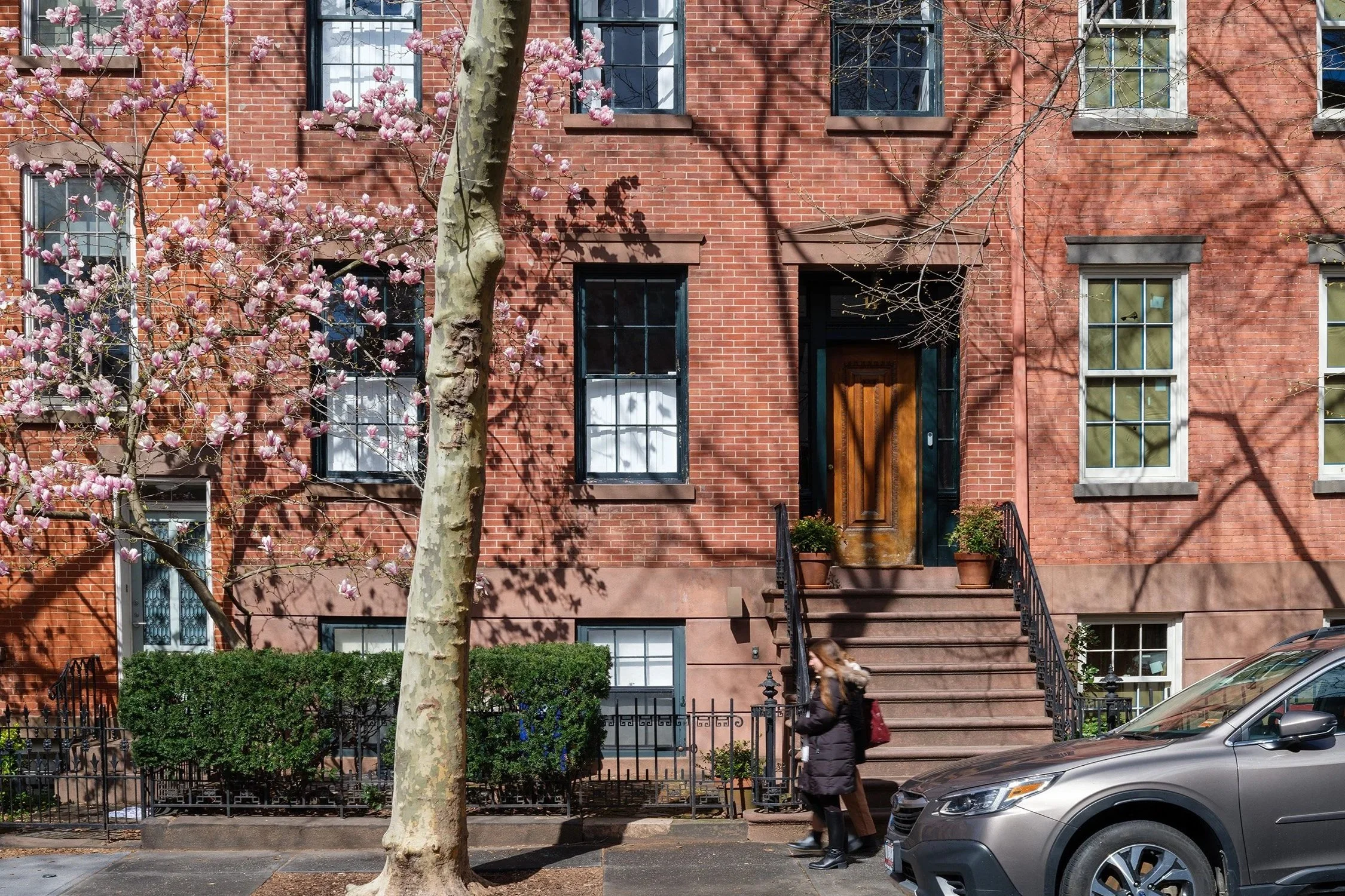08-MABU-Architecture-Brooklyn+Heights+Townhouse-renovation-new+york-facade.jpg