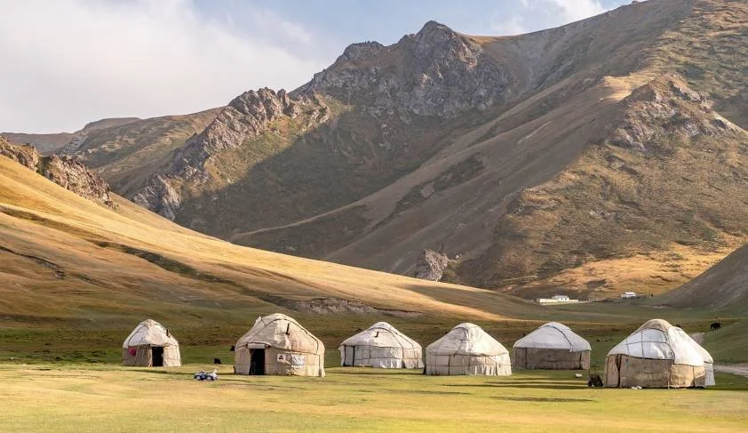 KYRGYZSTAN-BISHKEK-John 14:15