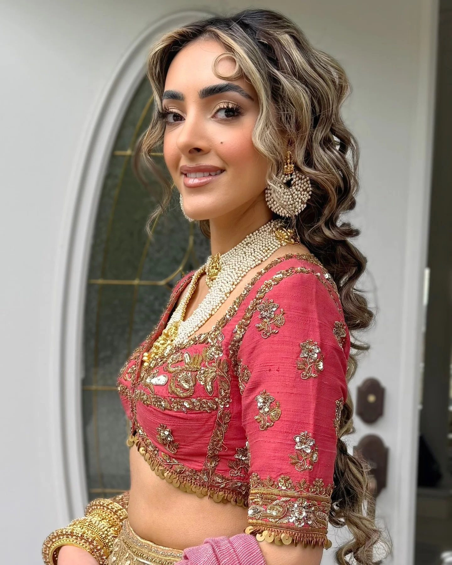 Beautiful Tarnvir ❤️

hair &amp; makeup: @madeinlondonstudio 
garment: @wellgroomedinc 
Jewlery: @mannys_boutique 

&mdash;&mdash;&mdash;

@fentybeauty
@maccosmetics
@maybelline
@narsissist
@toofaced
@anastasiabeverlyhills
@urbandecaycosmetics
ctilbu