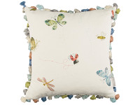 VNC3322/01 Buzzing Around Cushion (Copy)