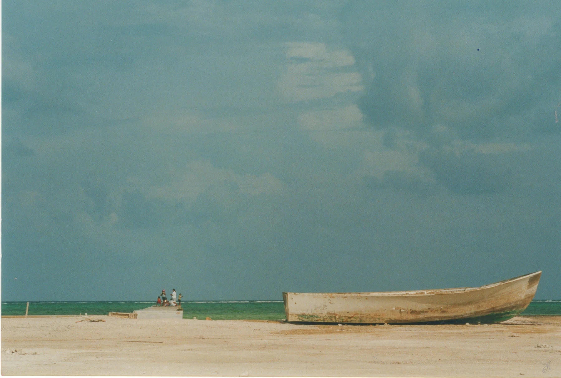 Belize: Beached Boat