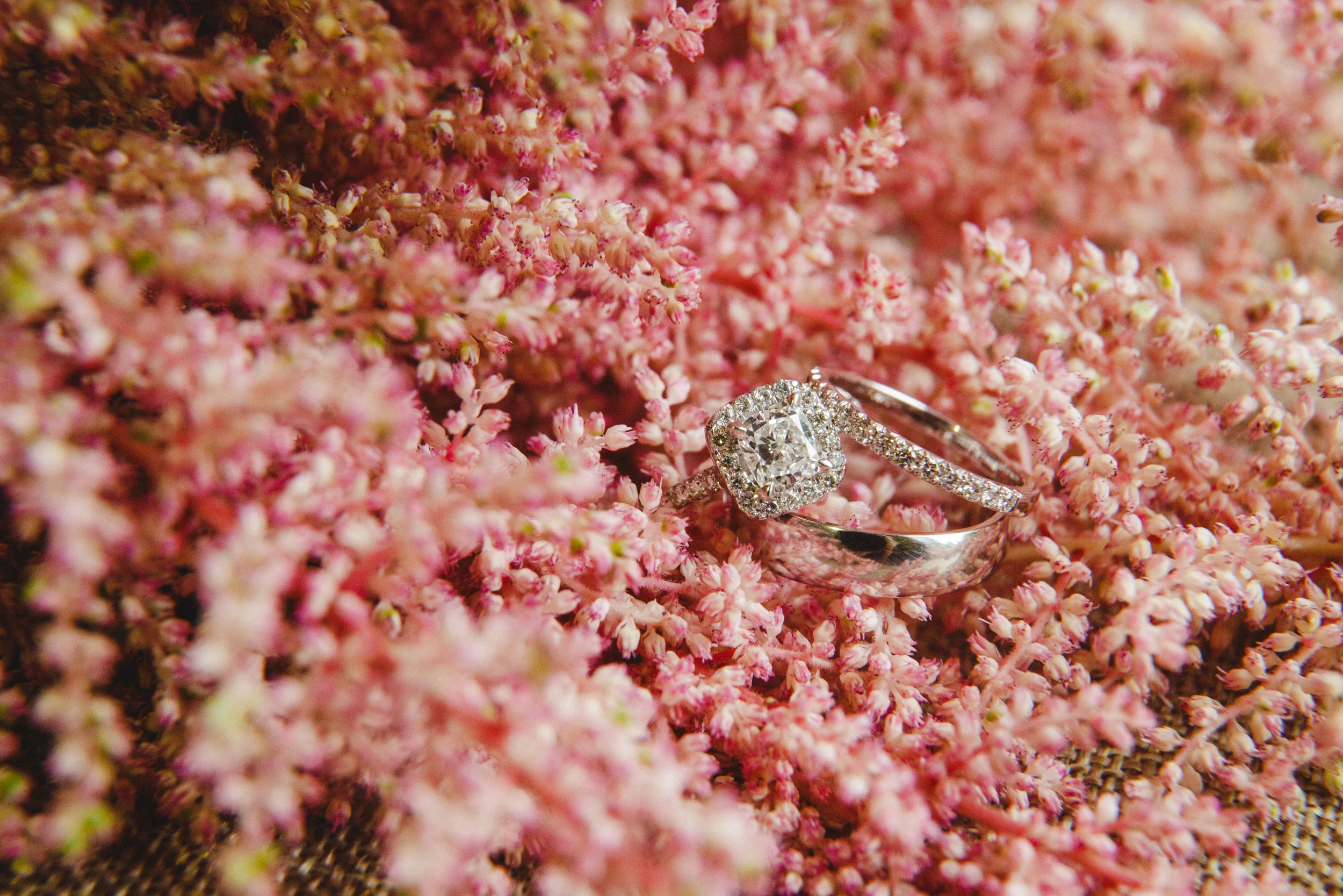 Niagara Wedding Ring