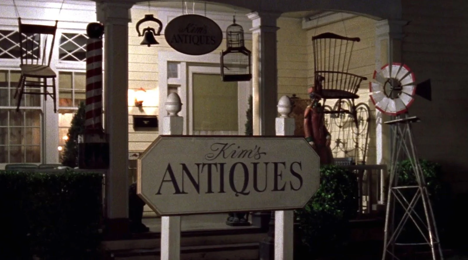 Outside of Kim's Antiques