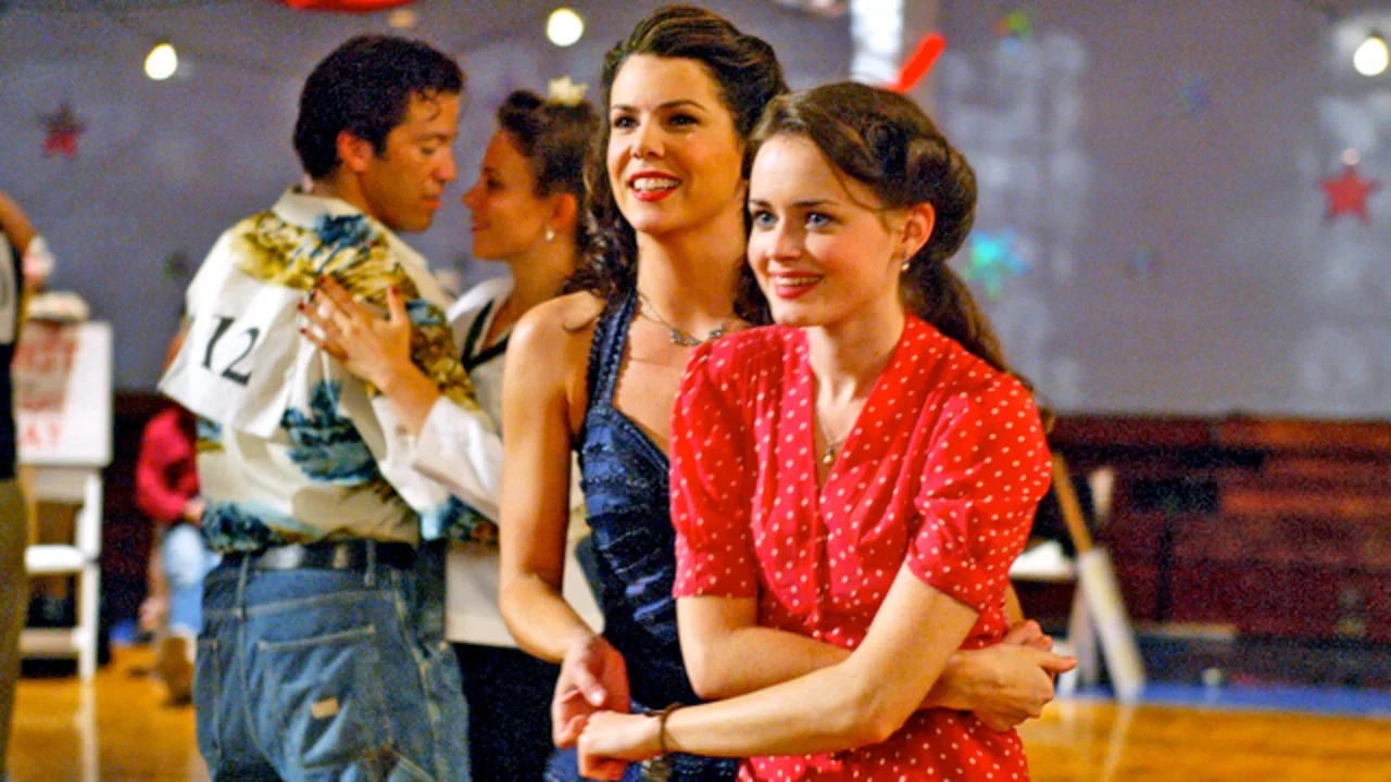 Lorelai and Rory dressed up for a dance
