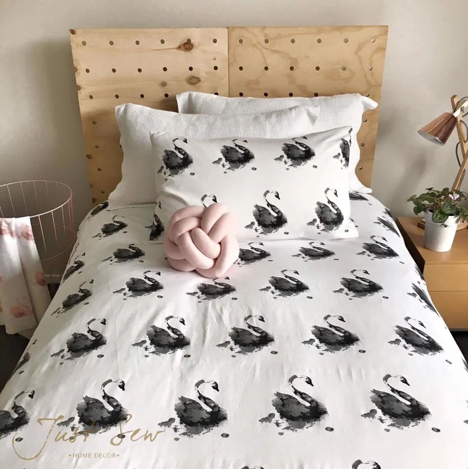 swan bed just sew.jpg